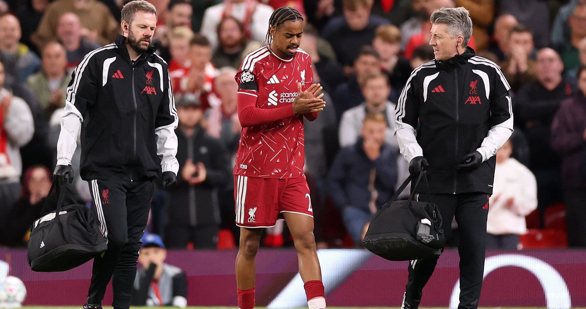 Bradley Barcola Suffers Calf Issue on Anfield Debut, Andoni Iraola Provides Update Bradley Barcola Suffers Calf Issue on Anfield Debut, Andoni Iraola Provides Update