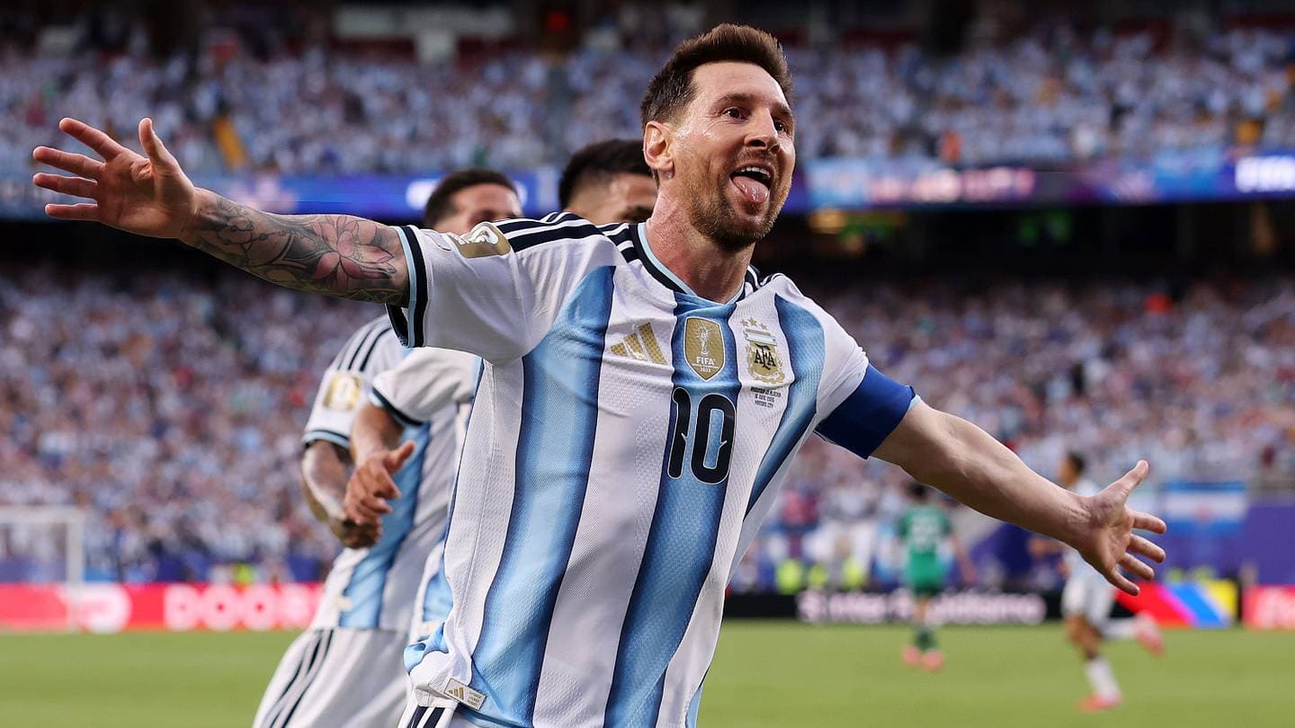 Argentina vs Algeria: Messi’s Historic Hat-Trick Launches World Cup Campaign Argentina vs Algeria: Messi’s Historic Hat-Trick Launches World Cup Campaign