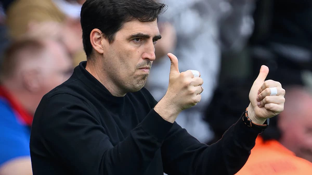 Andoni Iraola Should Take a Risk on Forgotten Liverpool Talent Andoni Iraola Should Take a Risk on Forgotten Liverpool Talent