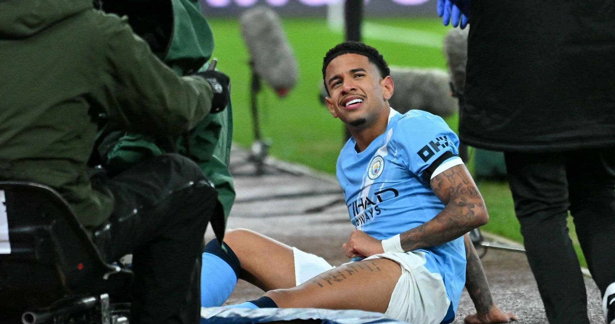 Manchester City Pursues Chelsea Winger Pedro Neto as Savinho Eyes Tottenham Move Manchester City Pursues Chelsea Winger Pedro Neto as Savinho Eyes Tottenham Move