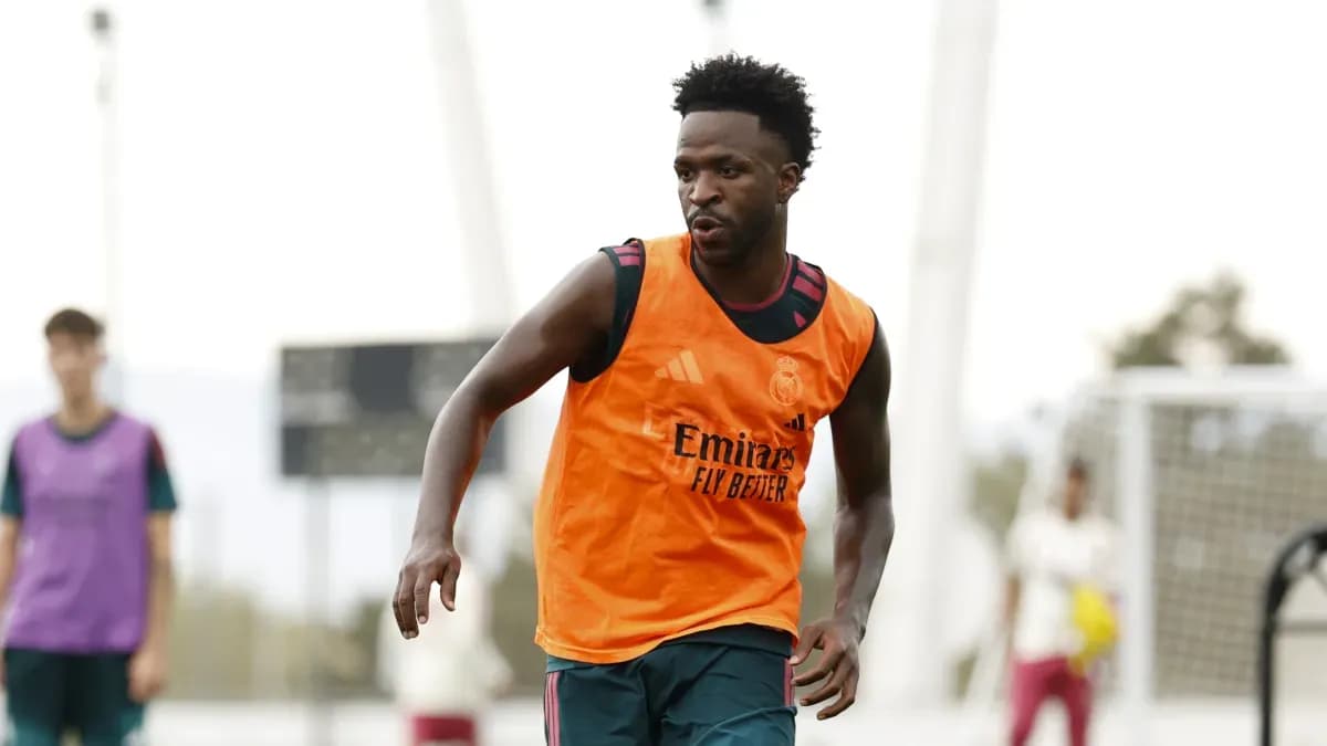 Vinicius Junior Back in Real Madrid Training as Contract Talks Stall Amid Arsenal Interest Vinicius Junior Back in Real Madrid Training as Contract Talks Stall Amid Arsenal Interest