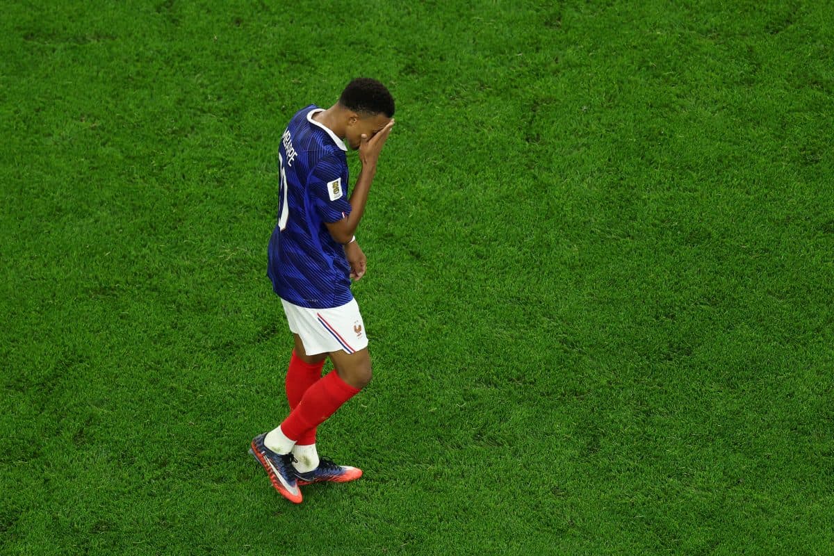 Kylian Mbappé Shares Open Letter to French Fans After World Cup Exit Kylian Mbappé Shares Open Letter to French Fans After World Cup Exit