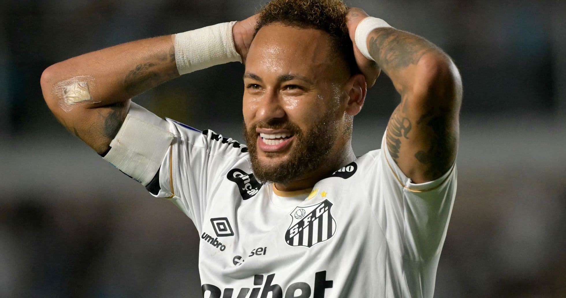Cuca Plans Talk with Neymar Amid Suspension Troubles and Santos' Struggles Cuca Plans Talk with Neymar Amid Suspension Troubles and Santos' Struggles